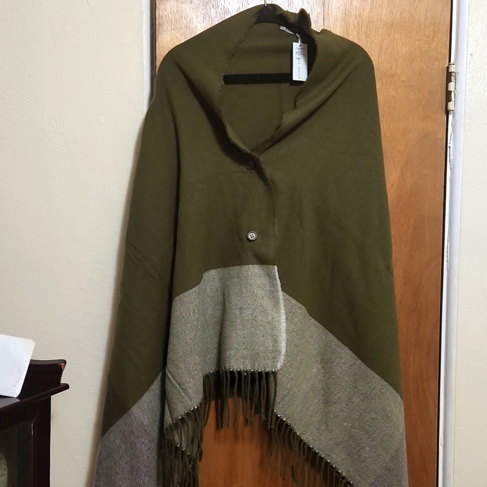 2 button  fringe  Harve' Bernard  fringe ruana/ wrap. Army  green/brown gray